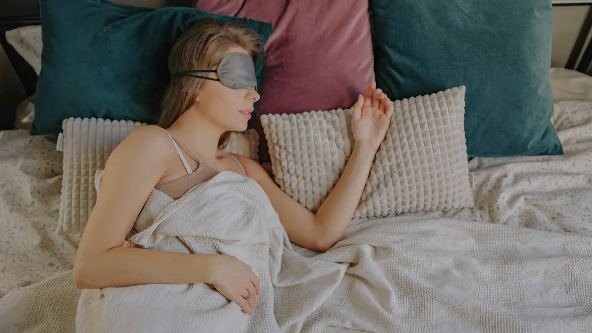 The Bonnets That Actually Stay On — And Protect Your Hair While You Sleep