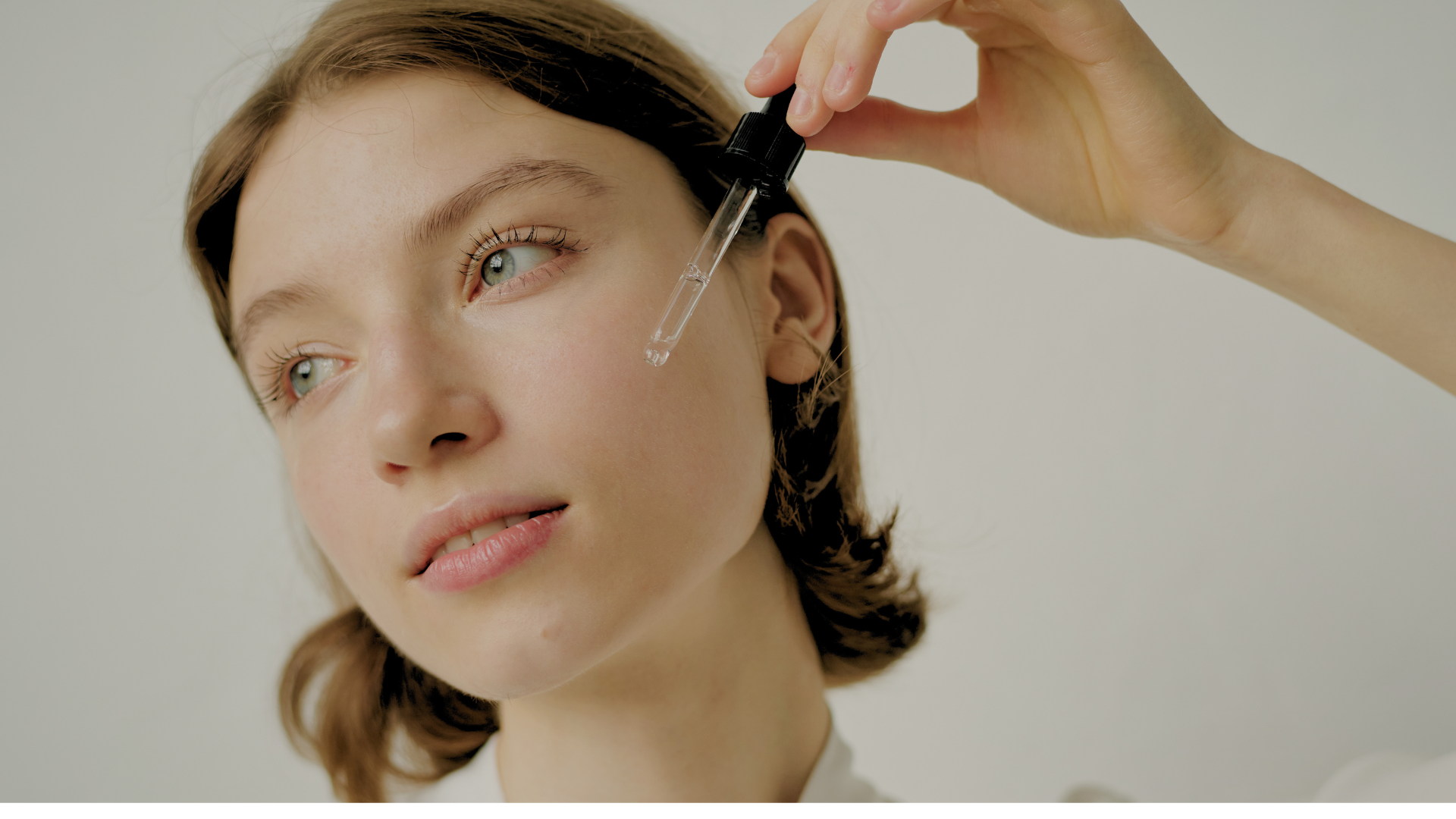 Retinol vs Retinal: The One-Letter Difference That Actually Matters